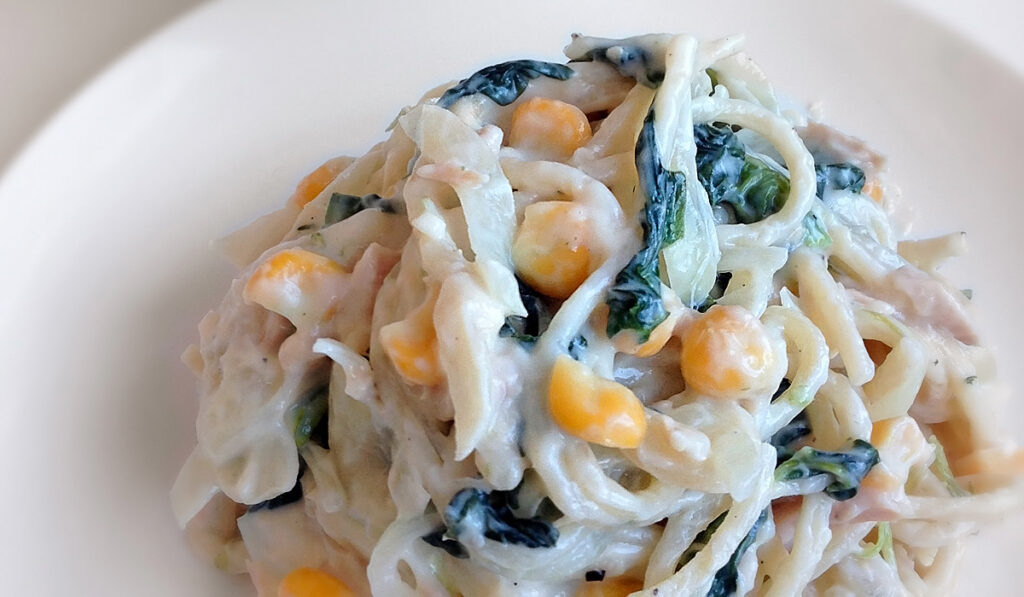 ツナとほうれん草のパスタ